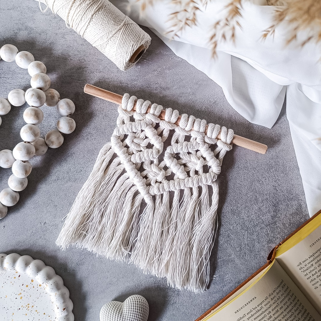 Makramee DIY Kit – Geometrischer Wandanhänger | Material & Anleitung