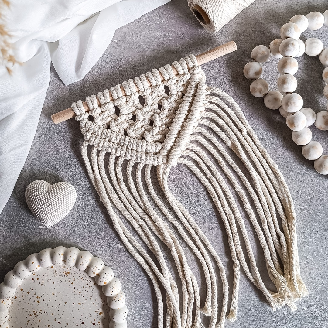 Makramee DIY Kit – Asymmetrischer Wandanhänger | Material & Anleitung
