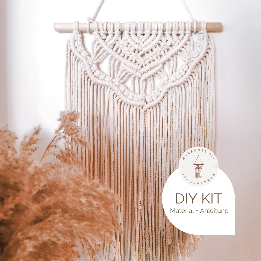Makramee DIY Kit – Klassischer Wandbehang mit V-Muster | Material & Anleitung