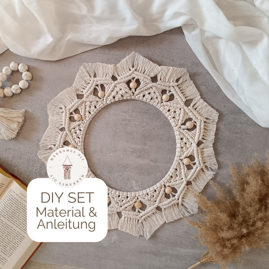 Makramee Kranz Wanddeko – DIY Set Material & Anleitung