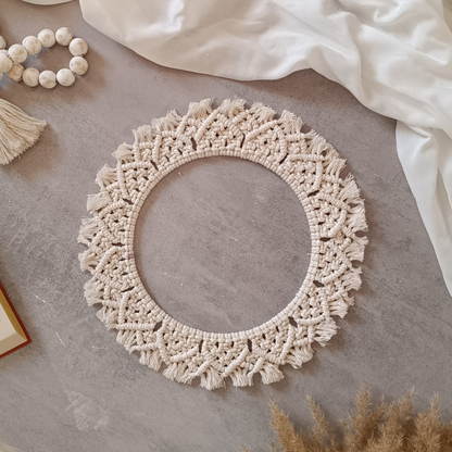 Makramee DIY Set – Runder Kranz mit feinem Fransenmuster | Material & Anleitung