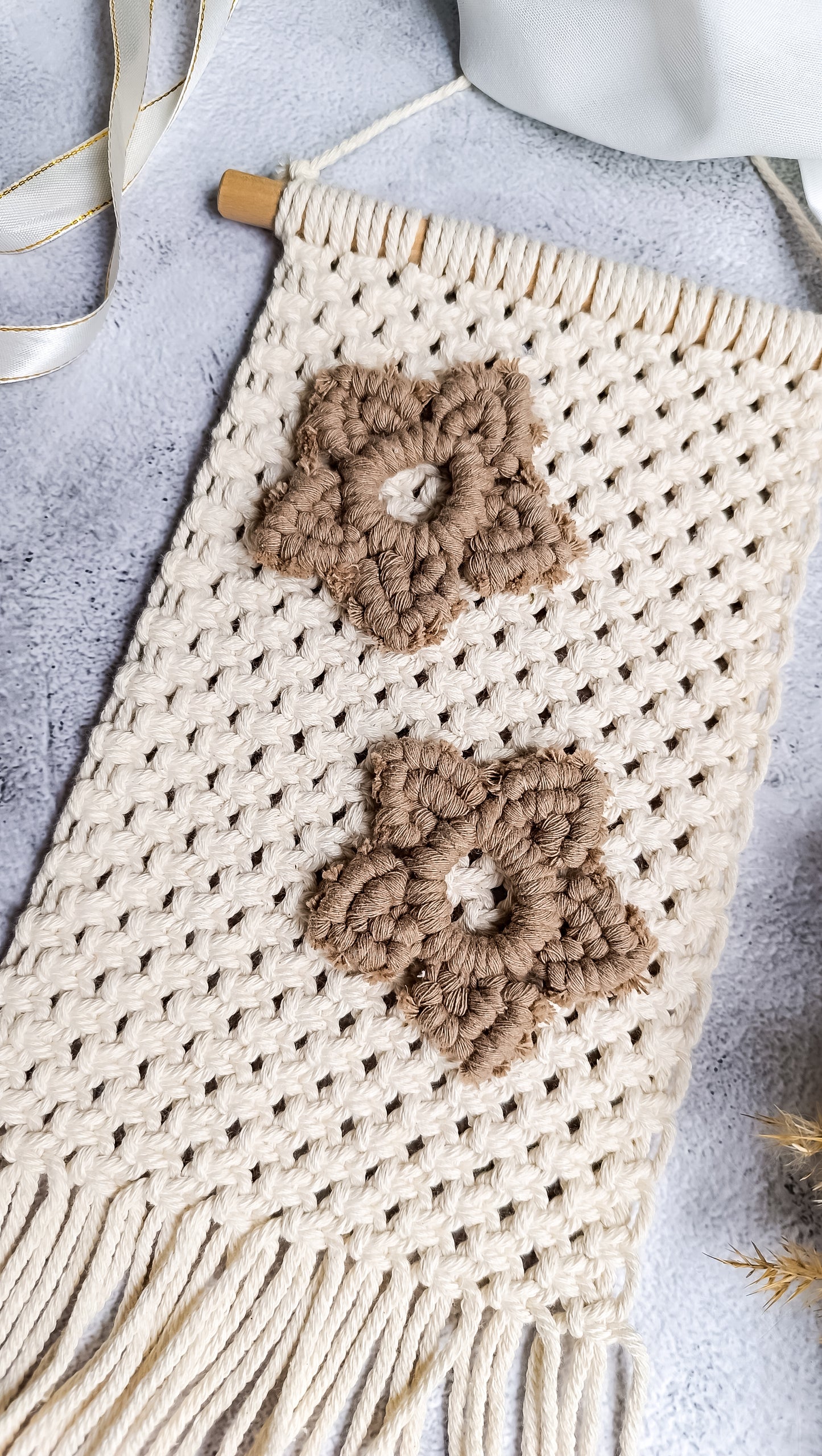 Makramee DIY Kit – Weihnachtlicher Wandbehang mit Sternen | Material & Anleitung