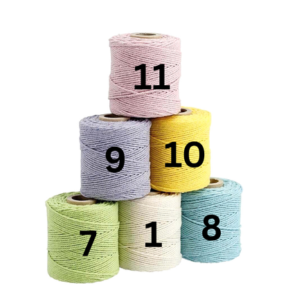 Makramee Schlüsselanhänger DIY Set – Anfänger Kit mit Garn & Karabiner – Bastelset mit Anleitung – Geschenkidee für Kreative